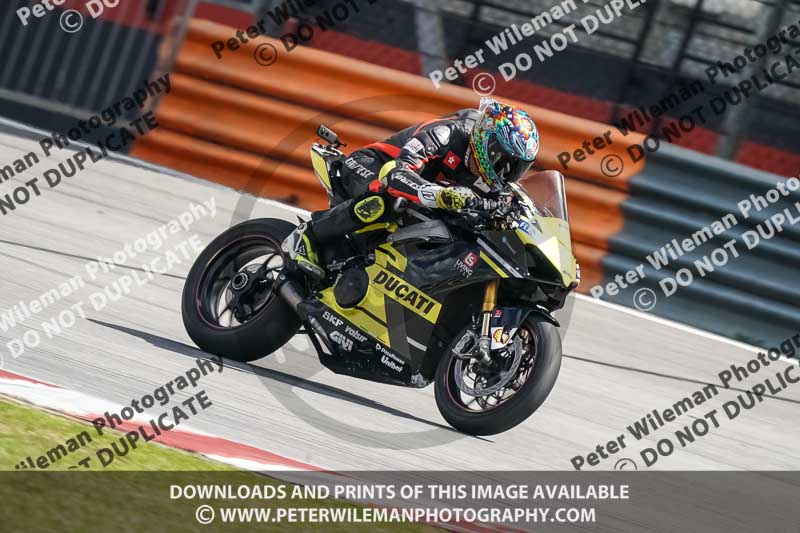 Sepang;event digital images;motorbikes;no limits;peter wileman photography;trackday;trackday digital images